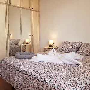 https://el-mdano-mirazul-plaza-roja.adeje-hotels.com